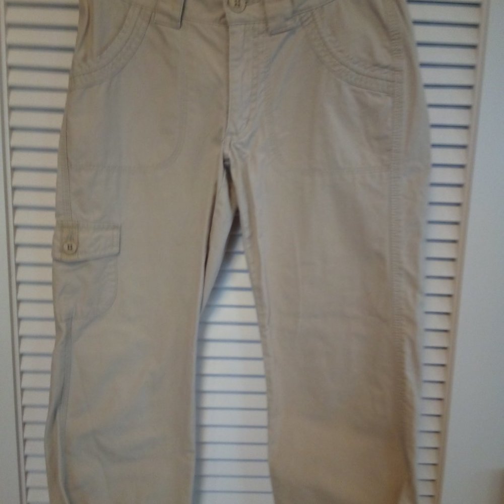 Carhartt Womens Khaki Capris 4